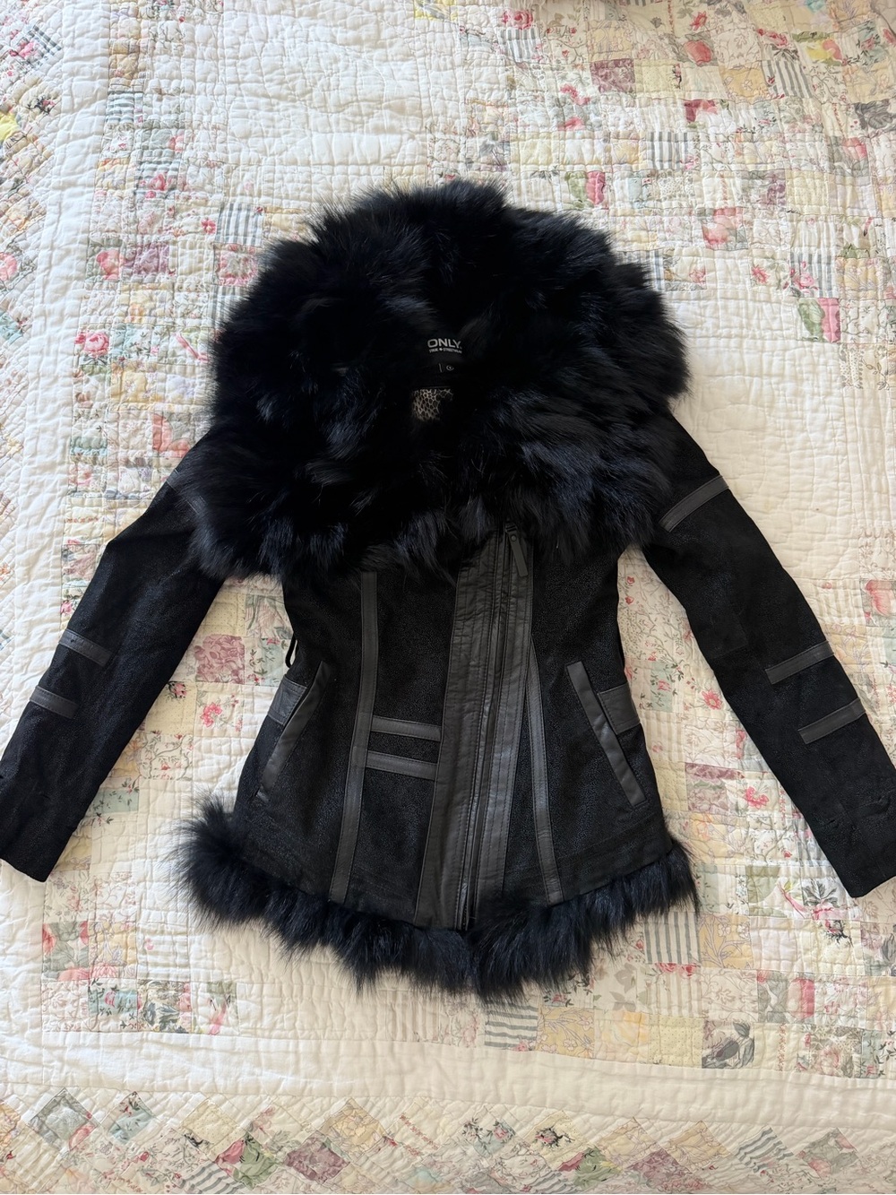 ONLY True Streetwear Genuine Fox Fur & Leather Jacket Black Y2K 🖤